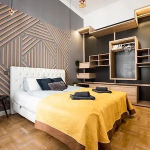 Appartamento Deluxe Quentin Next To The Fashion Street, Budapest